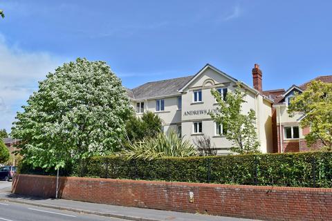 2 bedroom retirement property for sale, Tylers Close, Lymington, SO41