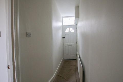 31 Percy Road, Mitcham, CR4 4JW