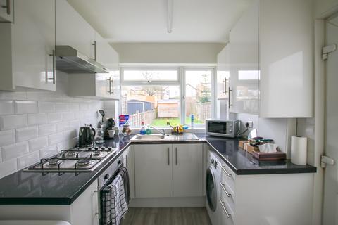 31 Percy Road, Mitcham, CR4 4JW