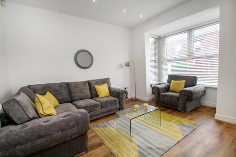 Wetherby Grove, Leeds, LS4