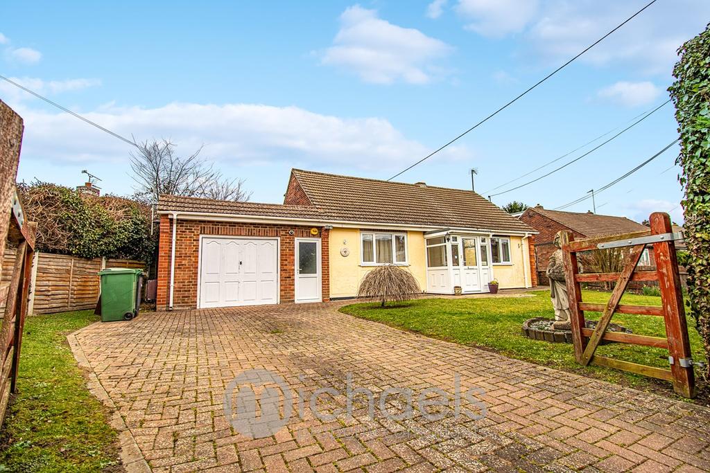 Shalford Road, Rayne, Braintree, CM77 4 bed detached bungalow £500,000
