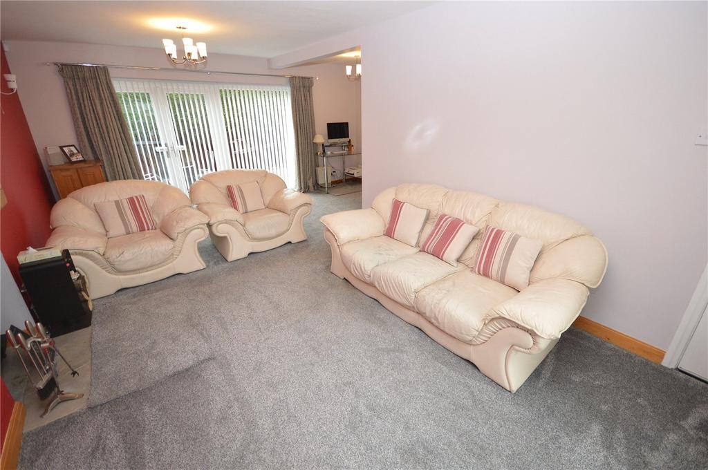 Hargrave Crescent, Menston, Ilkley 4 bed detached house for sale £495,000