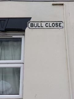 Bull Close