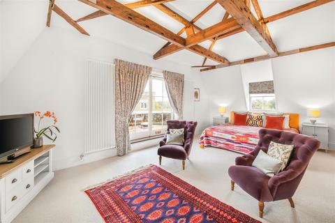 1 bedroom apartment to rent - Hampton Court Road, East Molesey