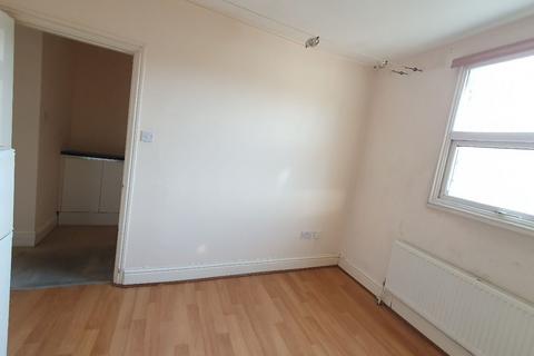 1 bedroom flat to rent, Grove Lane