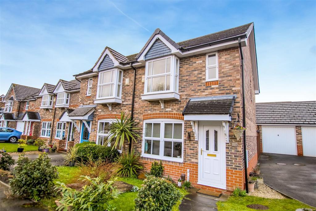 Whitebridge Drive, Darlington 2 bed terraced house £155,000