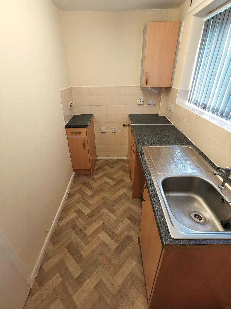 Tarporley Close, Adswood, Stockport, SK3 1 bed flat £650 pcm (£150 pw)