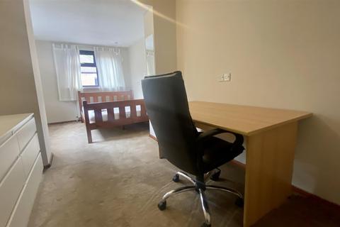 6 bedroom detached house to rent - Canley Road, Coventry