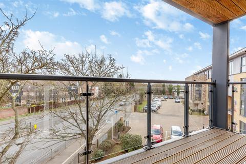 2 bedroom apartment for sale - Miami House, Princes Road, Chelmsford, Essex, CM2 9GE