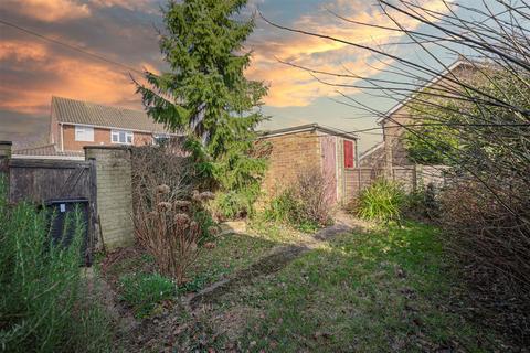 17 Coles Hill, Hemel Hempstead, HP1 3JN