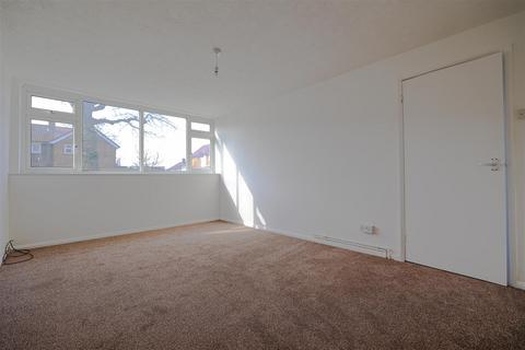 17 Coles Hill, Hemel Hempstead, HP1 3JN