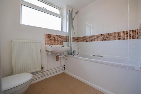 17 Coles Hill, Hemel Hempstead, HP1 3JN