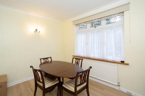 24 Hillside Road, Bushey, WD23 2HA