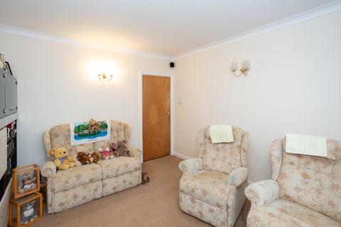 24 Hillside Road, Bushey, WD23 2HA