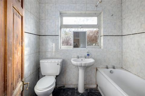3 bedroom terraced house for sale, Geere Road, Stratford, London, E15