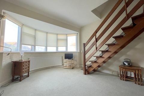 44 Beacon Drive, Loughborough, LE11 2BD