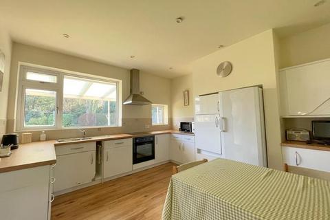 44 Beacon Drive, Loughborough, LE11 2BD