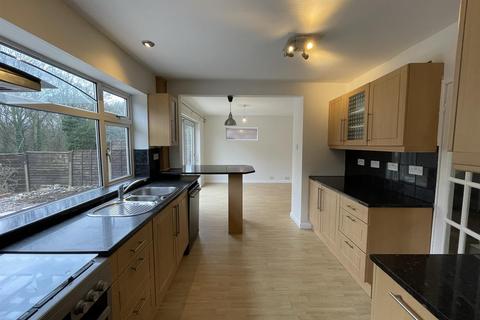 4 bedroom detached house to rent - Blackcarr Road, Manchester