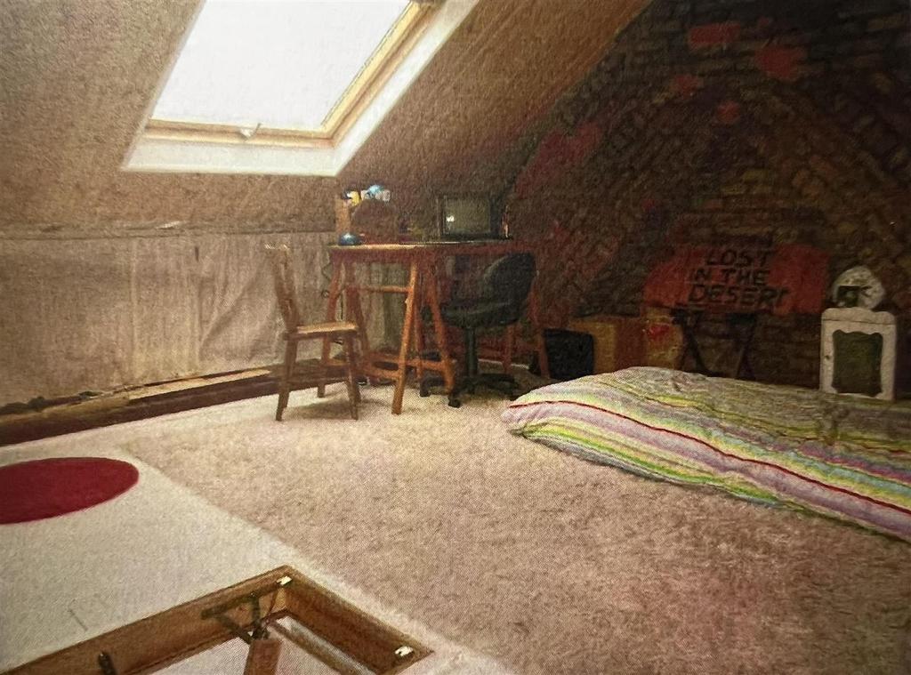 Loft 2.jpg