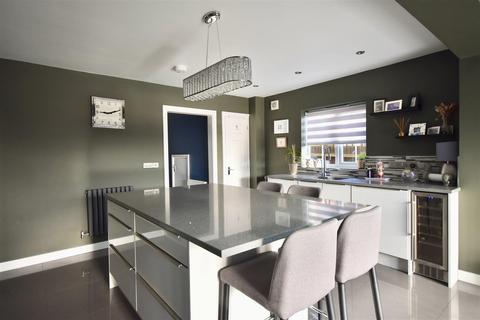 24 Ascot Drive, Leighton Buzzard, LU7 2RA