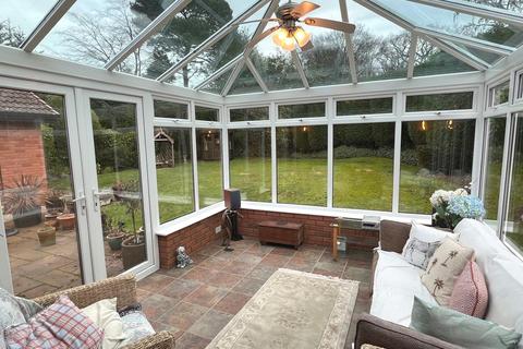 13 Roman Lane, Sutton Coldfield, B74 3AE