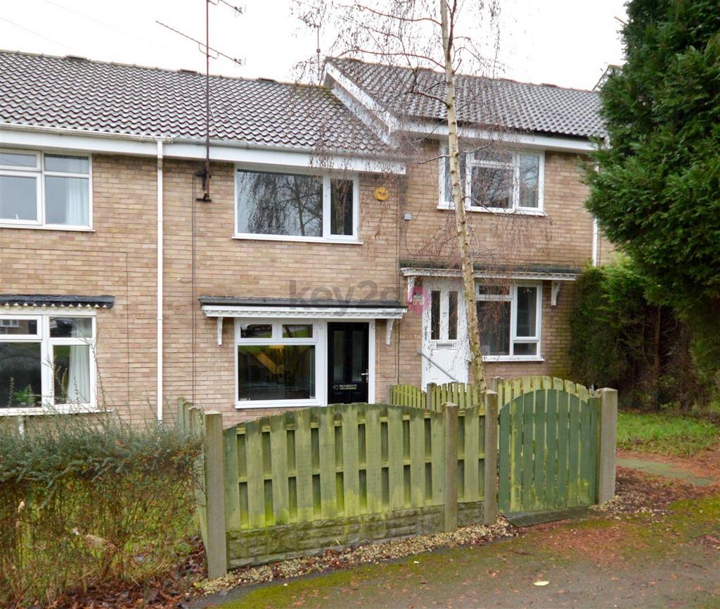 Highwood Place, Eckington, Sheffield 2 bed terraced house £155,000
