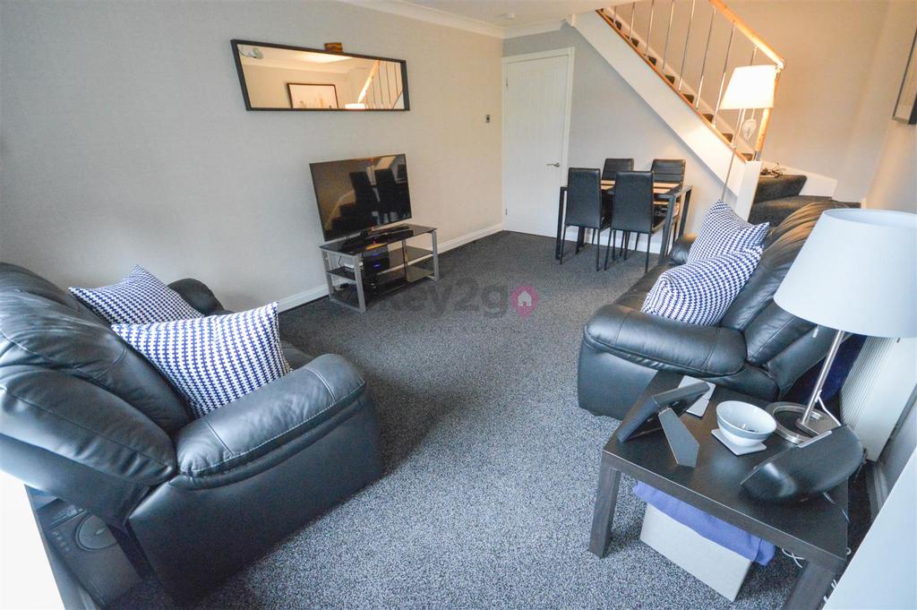 Highwood Place, Eckington, Sheffield 2 bed terraced house £155,000