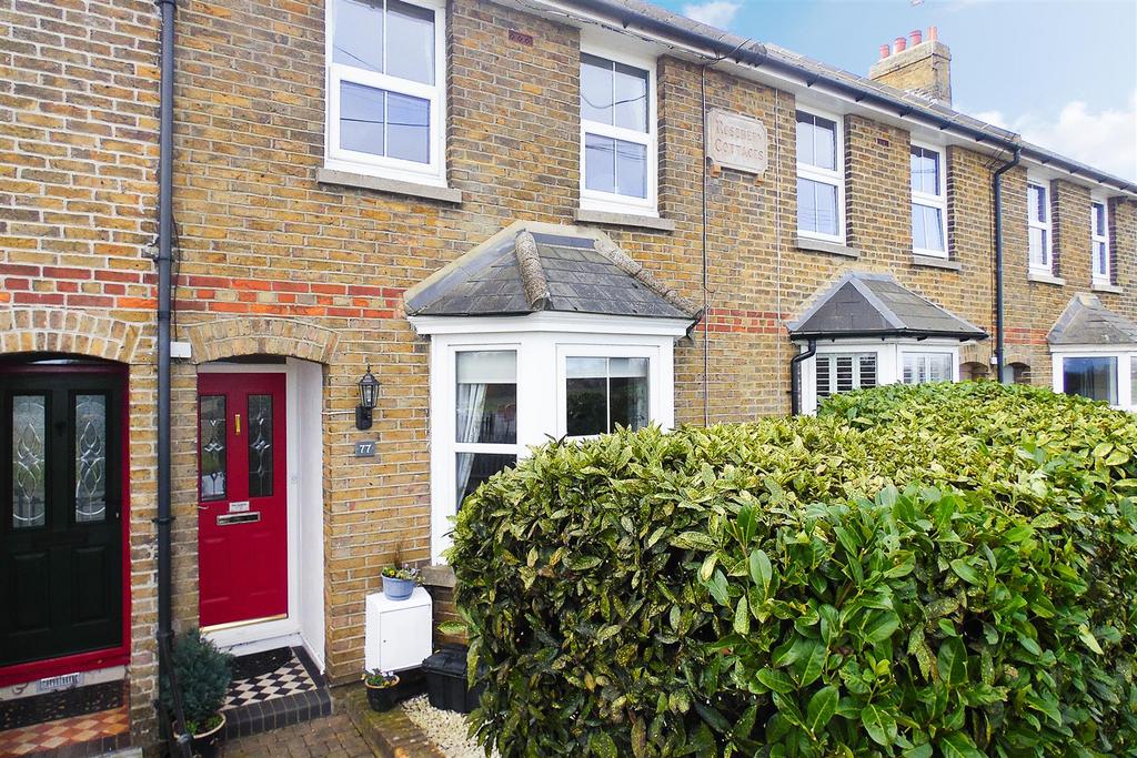 Sandwich Road, Ash, Canterbury 2 bed terraced house £325,000