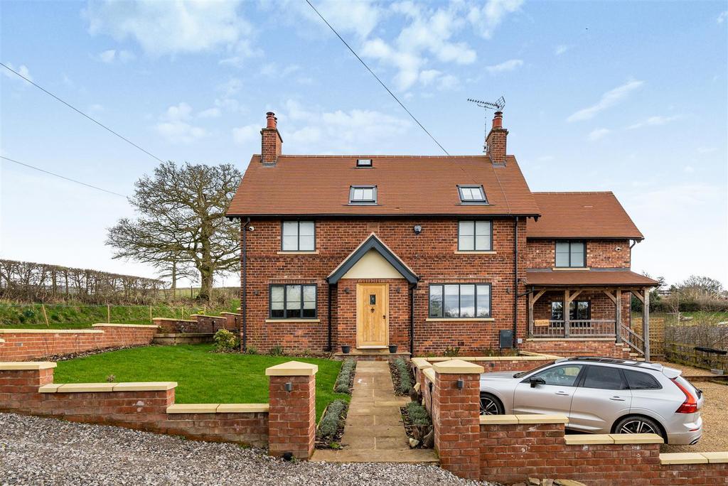 Hocker Lane, Over Alderley, Macclesfield 4 bed house to rent £8,000