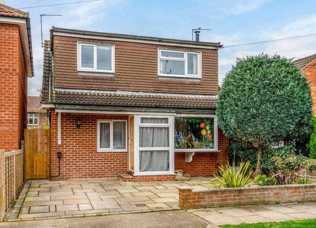 Lime Avenue, Stockton Lane, York 3 bed detached house £450,000