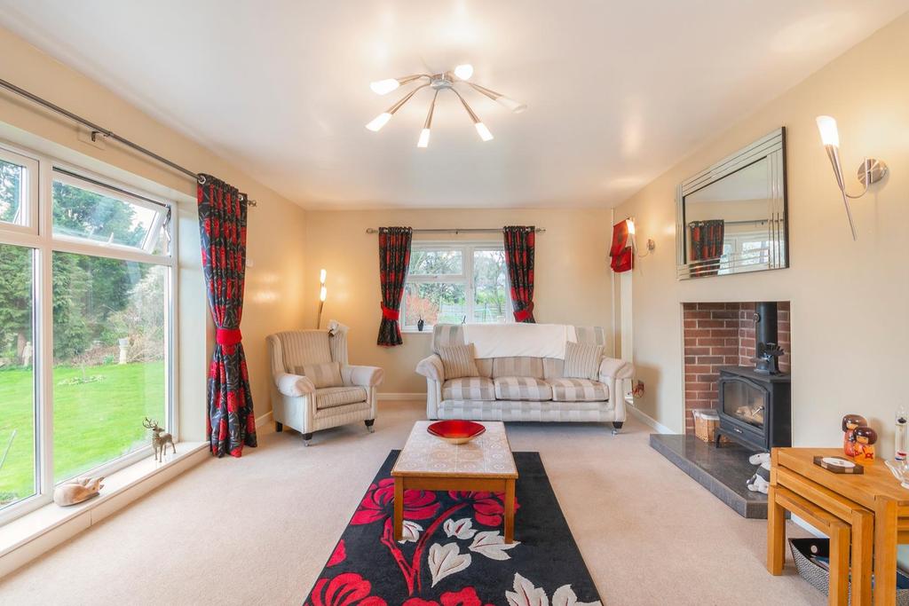 Hollywood Lane, Compton Greenfield 4 bed detached house for sale £850,000