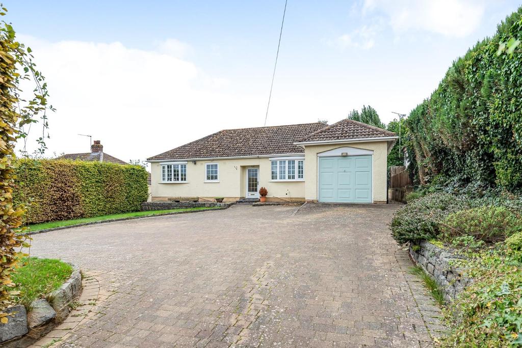 Fosse Way, Stretton On Dunsmore, Rugby 3 bed bungalow £475,000