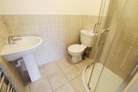 6 Allt Celyn, Bagillt, CH6 6FB