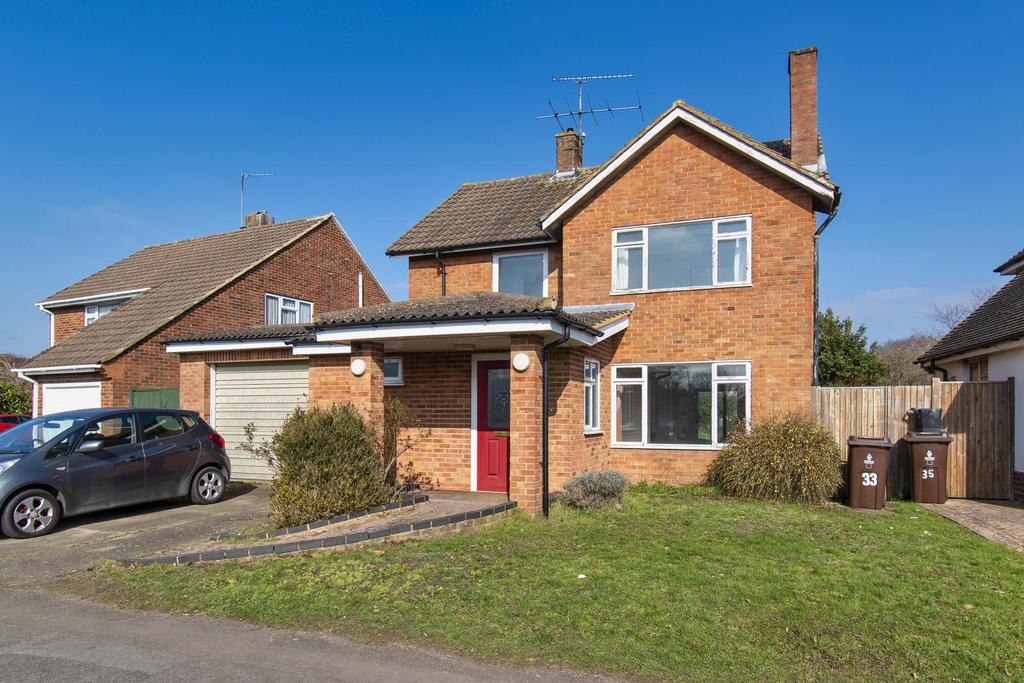 Betchworth Avenue, Earley, Reading 4 bed detached house £700,000