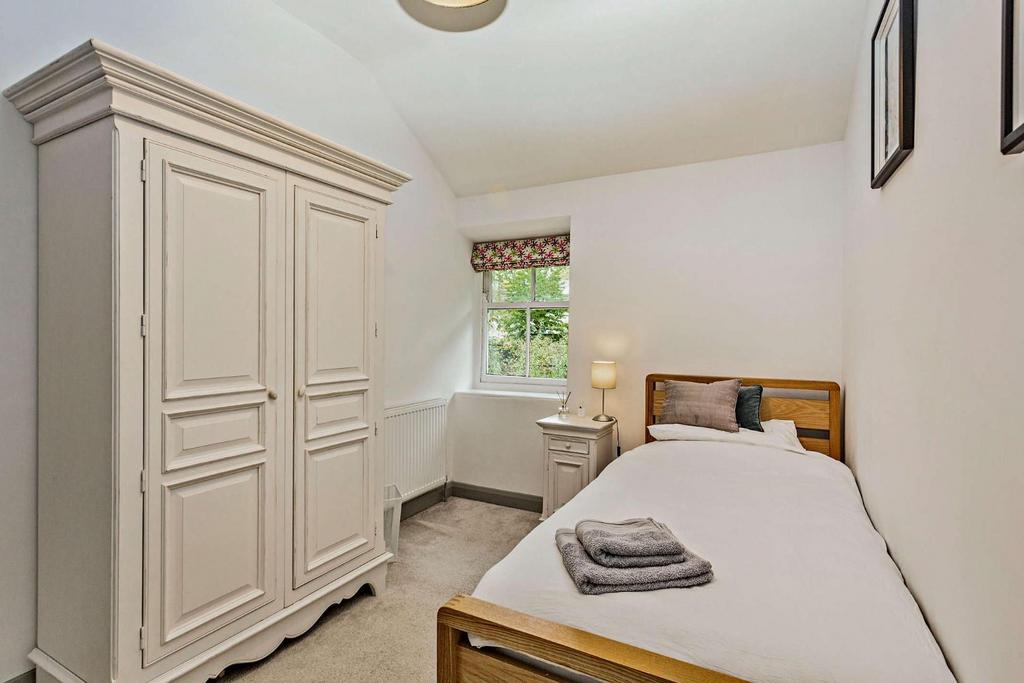 8524772-interior04-800.jpg