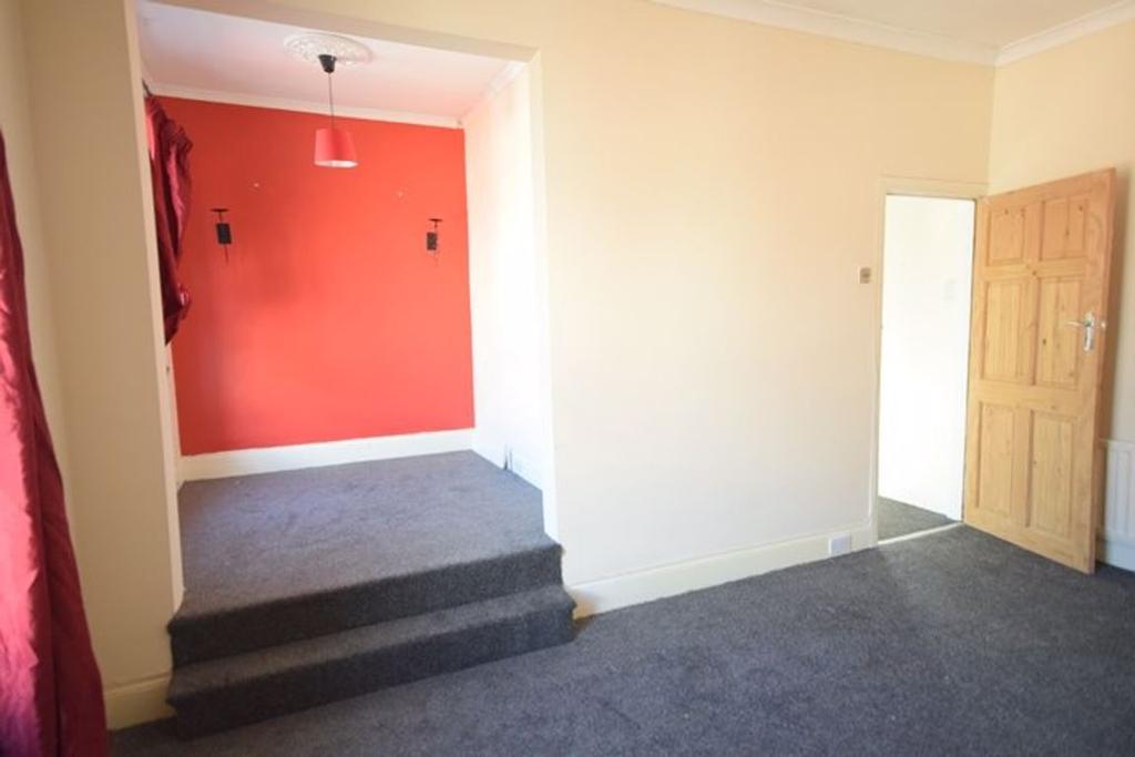 Mozart Street, South Shields 3 bed flat £495 pcm (£114 pw)