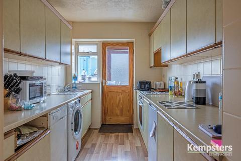 85 Crescent Avenue, Grays, RM17 6AZ