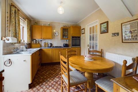 47 Godric Crescent, New Addington, Croydon, CR0 0HR