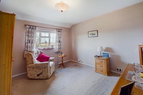 47 Godric Crescent, New Addington, Croydon, CR0 0HR