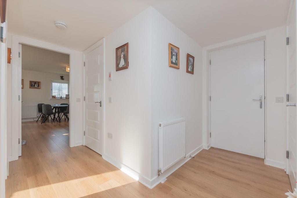 Harbour Way, Alloa 2 bed flat £149,995