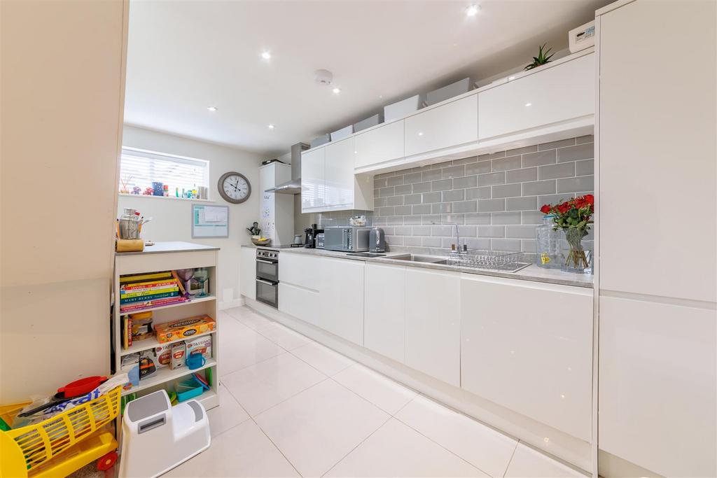 South Street Mews, Oakham, Rutland 3 bed semidetached house for sale