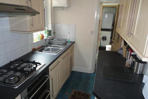 27 Howard Road, Leicester, LE2 1XG