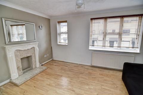 4 bedroom end of terrace house to rent - Adelina Mews, London