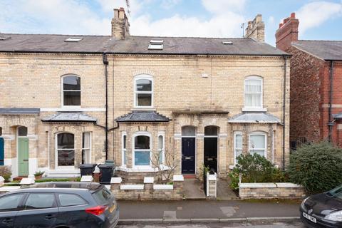 4 bedroom terraced house for sale - Markham Street, York