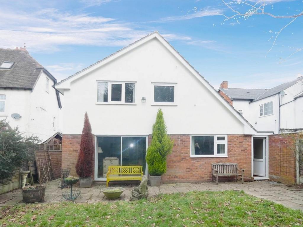 Highbridge Road, Sutton Coldfield 3 bed detached house £450,000