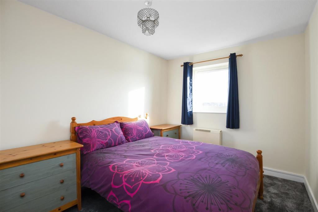 8 Glen Nevis Drive Dunfermline 11.jpg