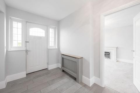 12 Cricketers Grove, Birmingham, B17 8BF