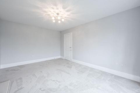 12 Cricketers Grove, Birmingham, B17 8BF