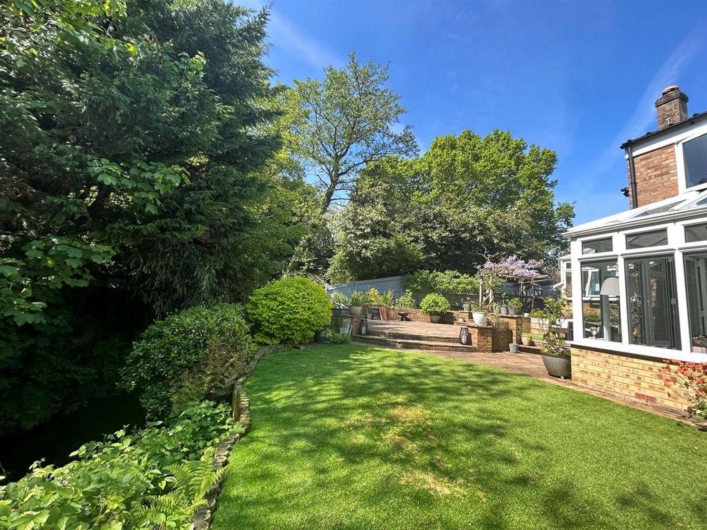 May garden and stream-1920.jpg