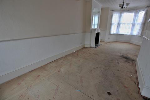82 Abbey Grove, Abbey Wood, London, SE2 9EP